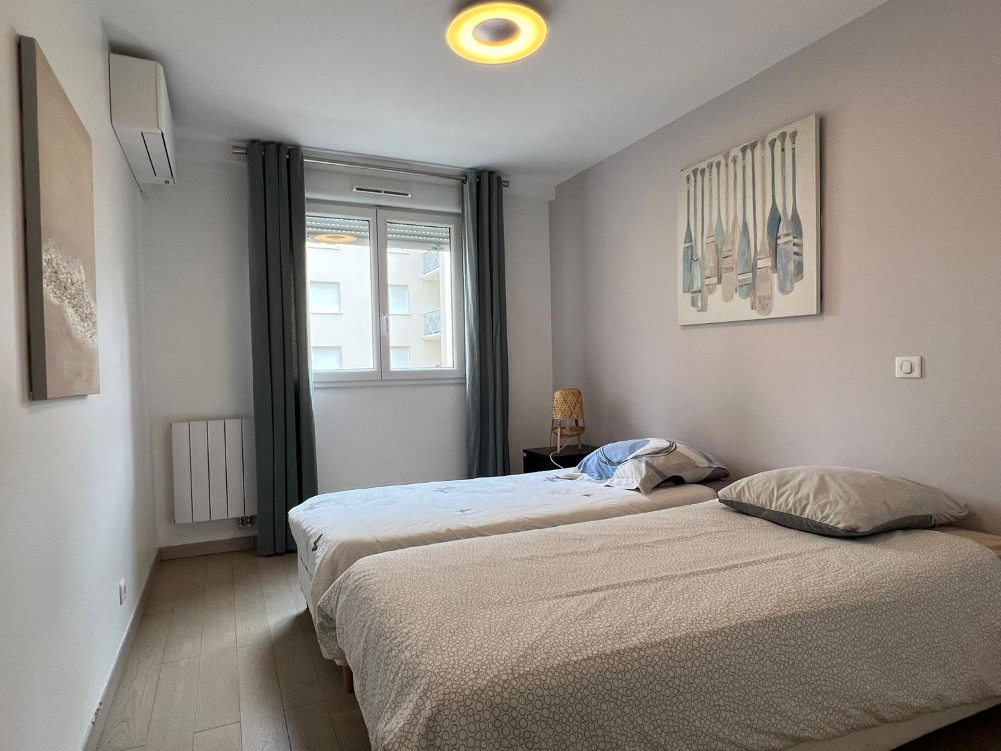 Location 3 Chambres Spacieuses Dans Appartment 2 Mn Rer Bussy Saint Georges エクステリア 写真