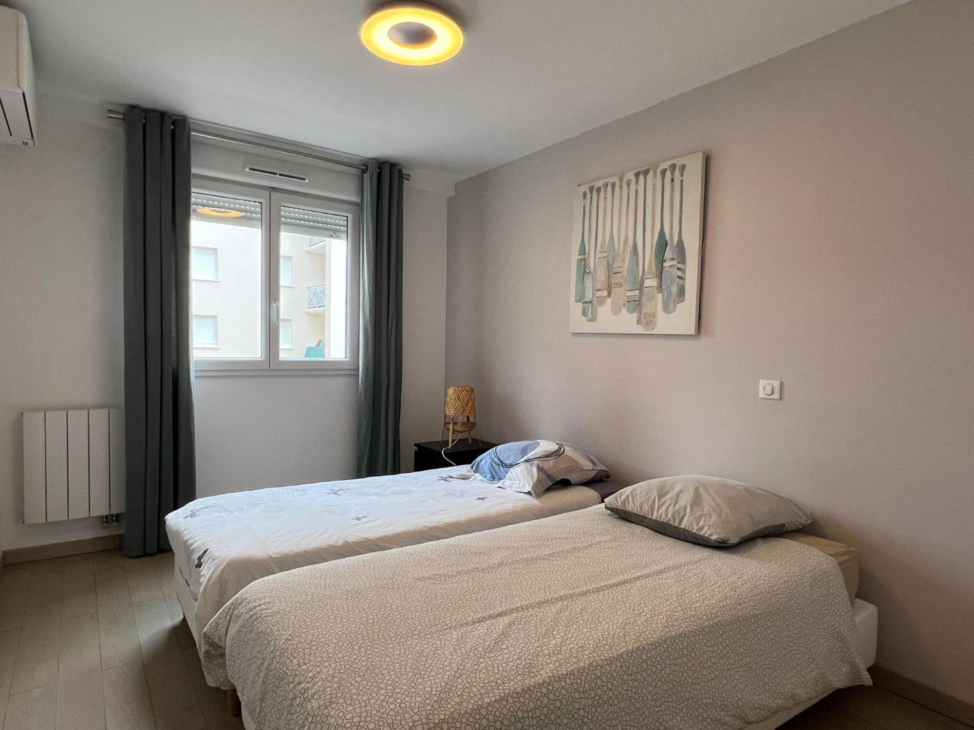 Location 3 Chambres Spacieuses Dans Appartment 2 Mn Rer Bussy Saint Georges エクステリア 写真